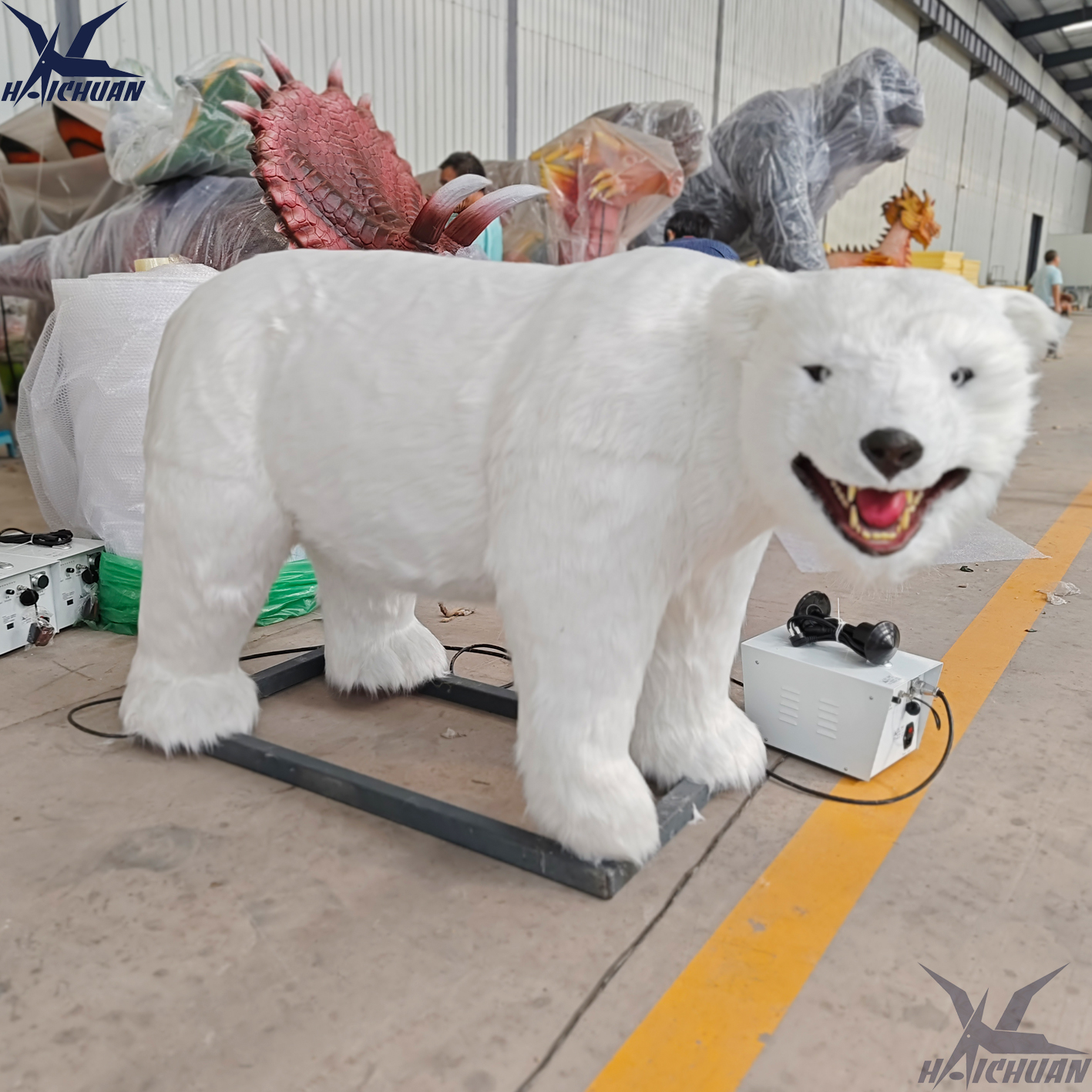 animatronci polar bear