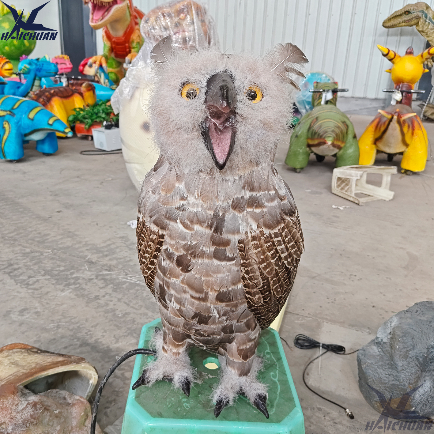 animatronic owl